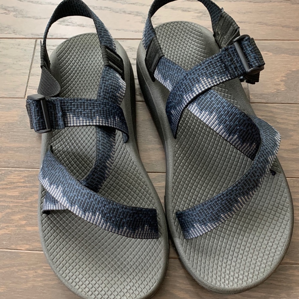 Chaco z/ cloud men’s outdoor sandals size 10